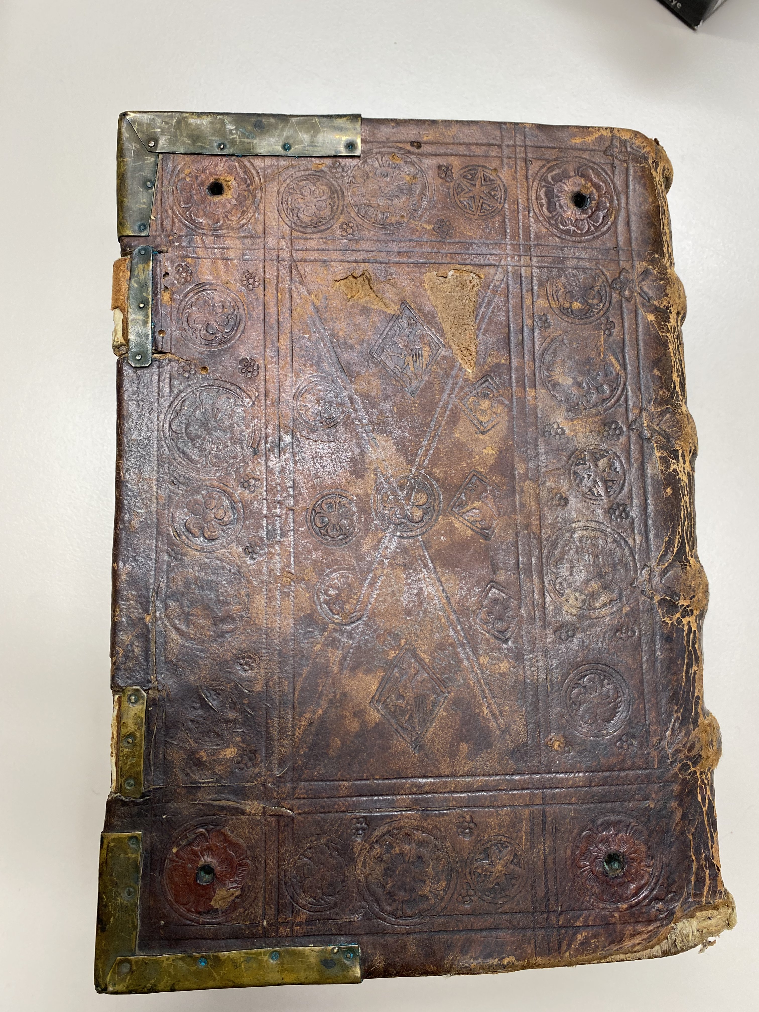 Image Description for https://www.hist-einband.de/Bilder/HAB/8° Cod. Ms. theol. 219 RD.jpg